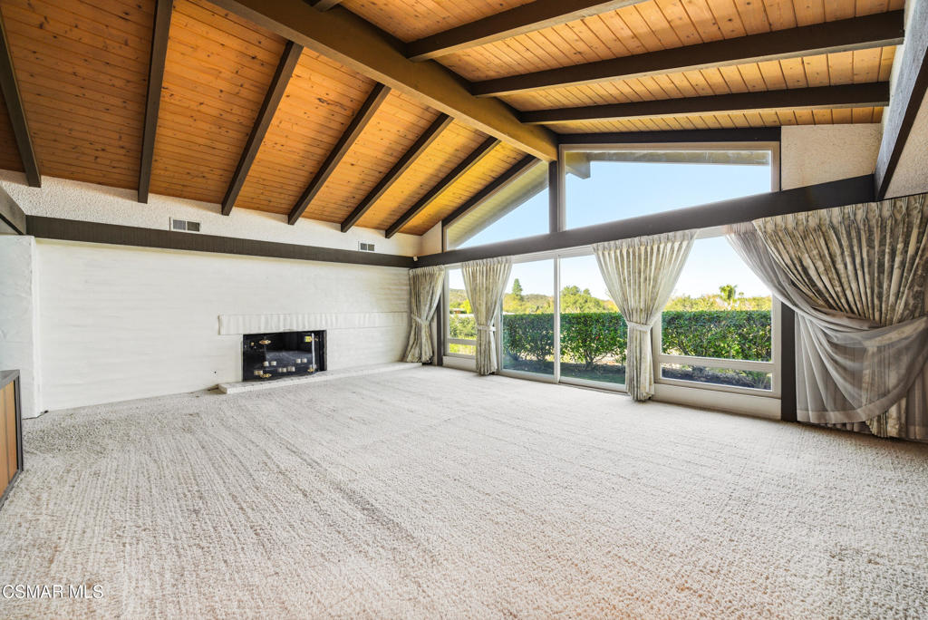 Los Robles Hills-621 - 621 - Residential