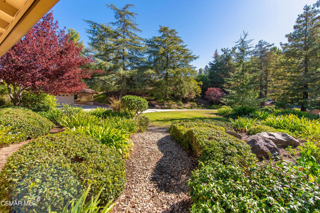 Los Robles Hills-621 - 621 - Residential