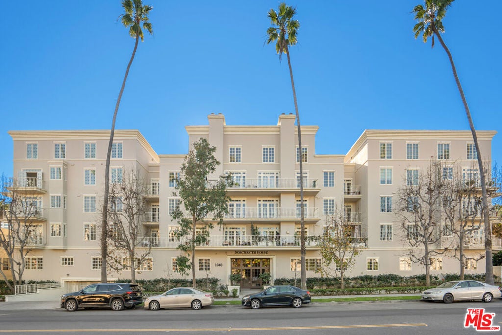 Photo of 1040 4th Street #106, Santa Monica, CA 90403 (MLS # 26102402)