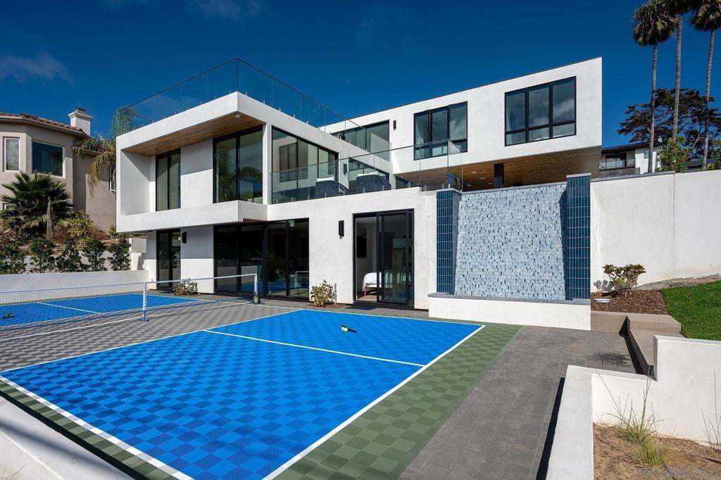 Leucadia - Residential