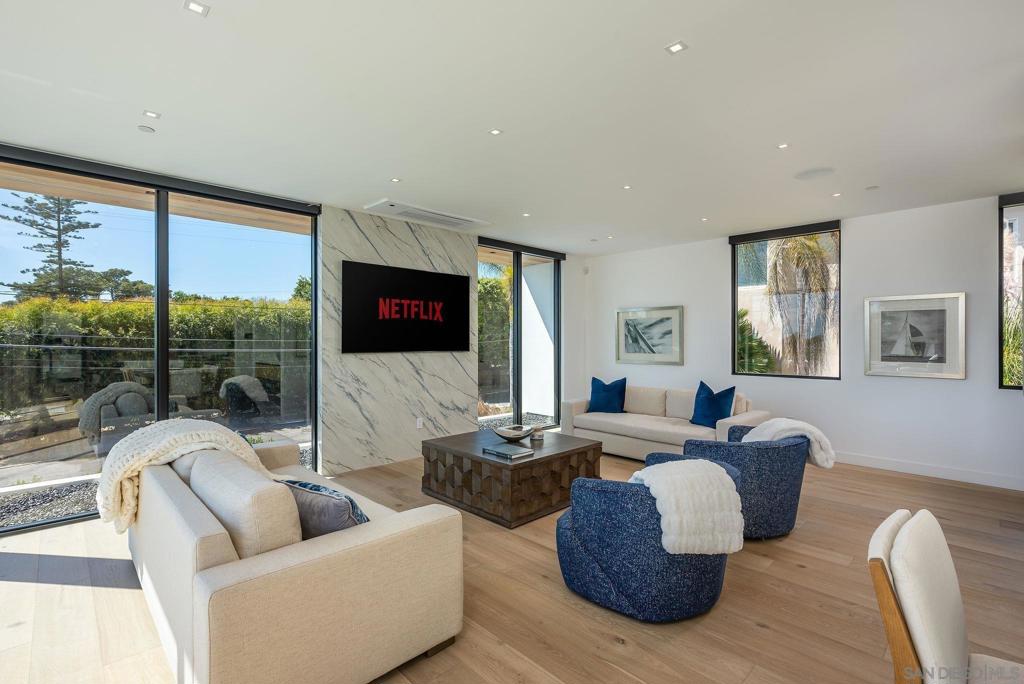 Leucadia - Residential
