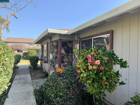 1078 1078 Mohr Ln A Concord CA 94518