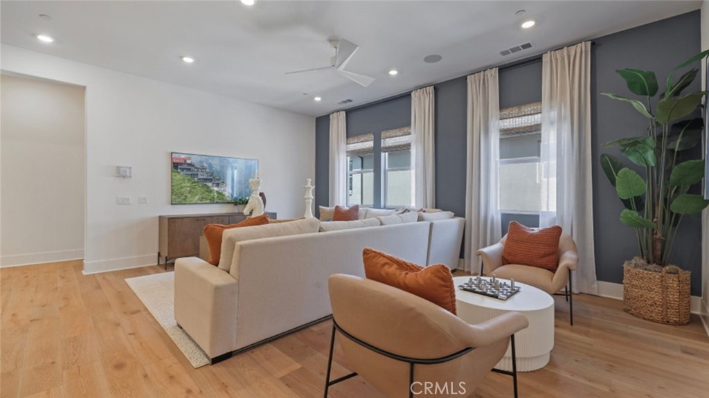 Cielo Vista - Residential