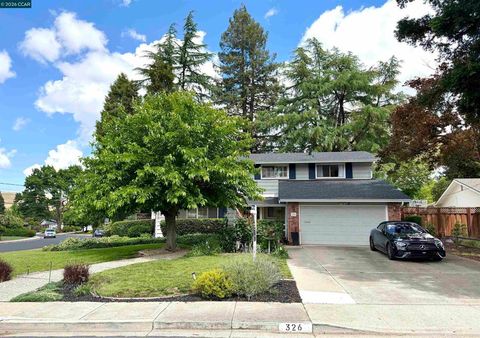 Photo of 326 Dogwood Dr Dr, Walnut Creek, CA 94598 (MLS # 41131970)