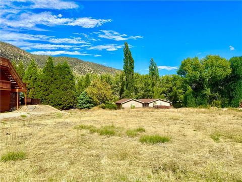 Photo of 16509 Mil Potrero Hwy, Pine Mountain Club, CA 93222 (MLS # SR25221907)
