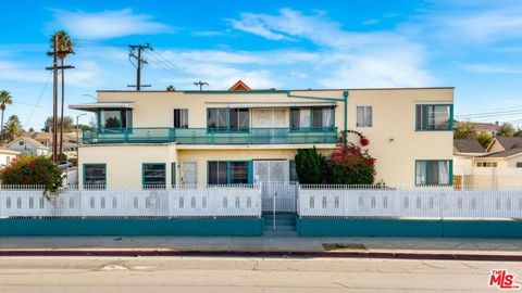 Photo of 2200 S Normandie Avenue, Los Angeles, CA 90007 (MLS # 26832459)