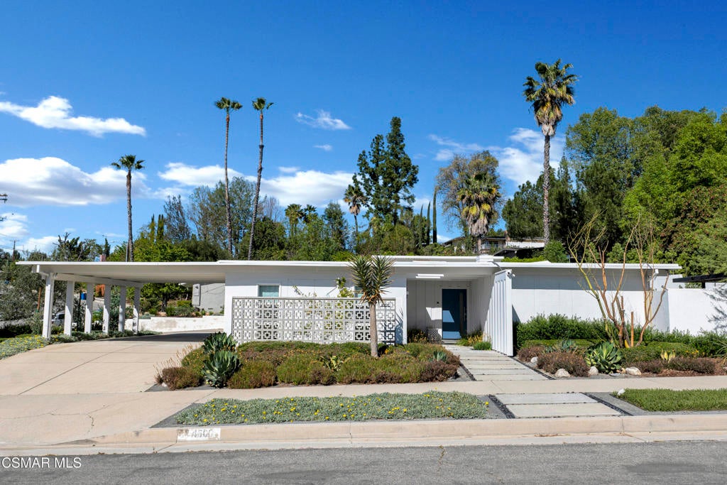 4500 Stark Avenue, Woodland Hills CA 91364