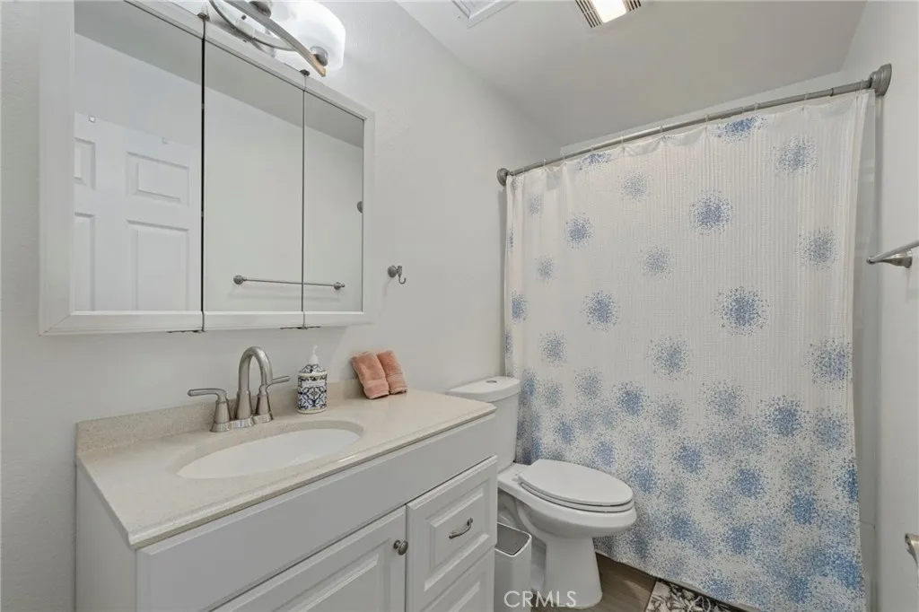 Pomona, California 91766, United States, 4 Bedrooms Bedrooms, ,3 BathroomsBathrooms,Residential,Active,193549