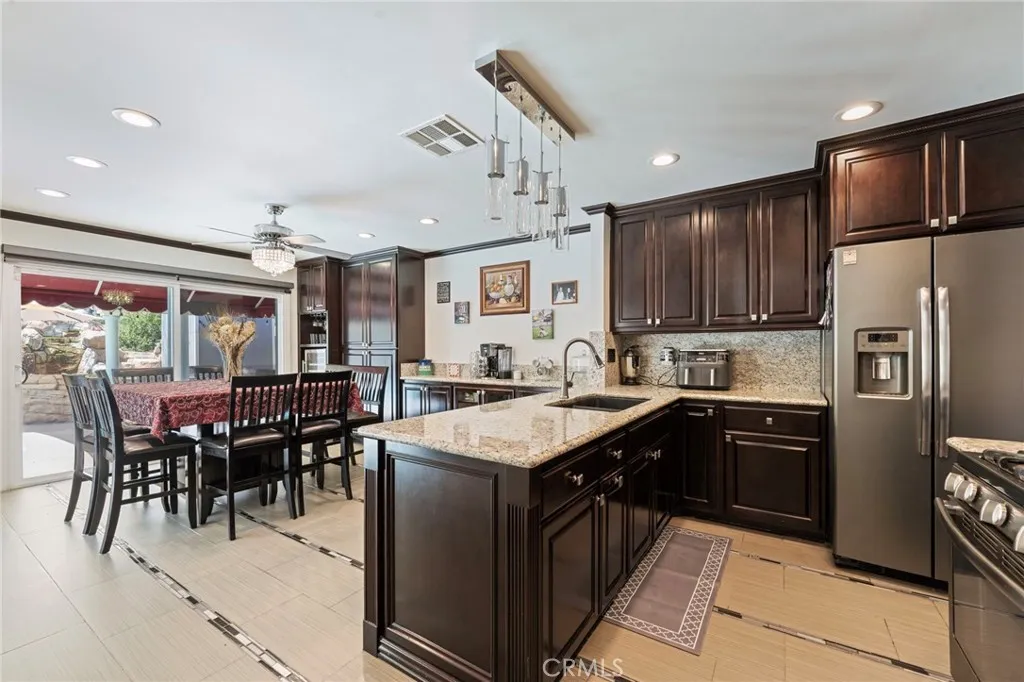 Pomona, California 91766, United States, 4 Bedrooms Bedrooms, ,3 BathroomsBathrooms,Residential,Active,193549