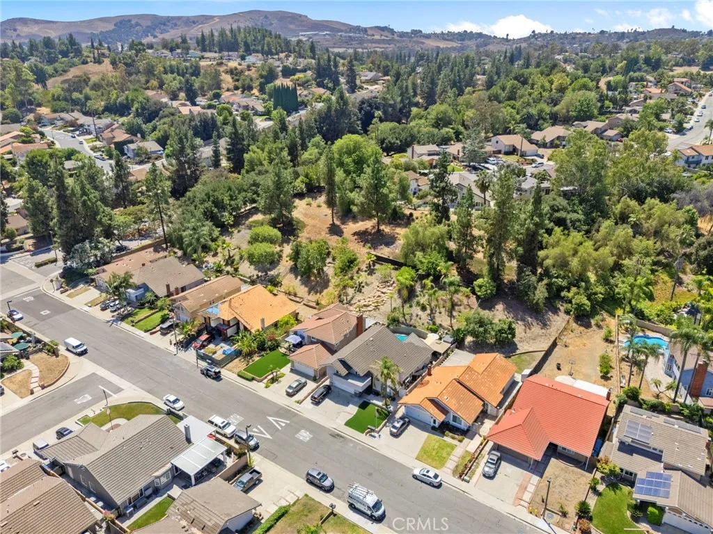 Pomona, California 91766, United States, 4 Bedrooms Bedrooms, ,3 BathroomsBathrooms,Residential,Active,193549