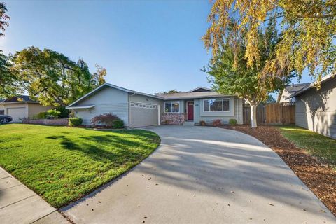 Photo of 1771 Donna Lane, San Jose, CA 95124 (MLS # ML82026704)