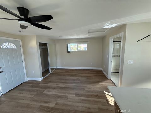 735 N Bush St. Unit B Anaheim CA 92805