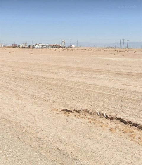 Photo of 2172 Salton dr Dr, Thermal, CA 92274 (MLS # RS25218432)