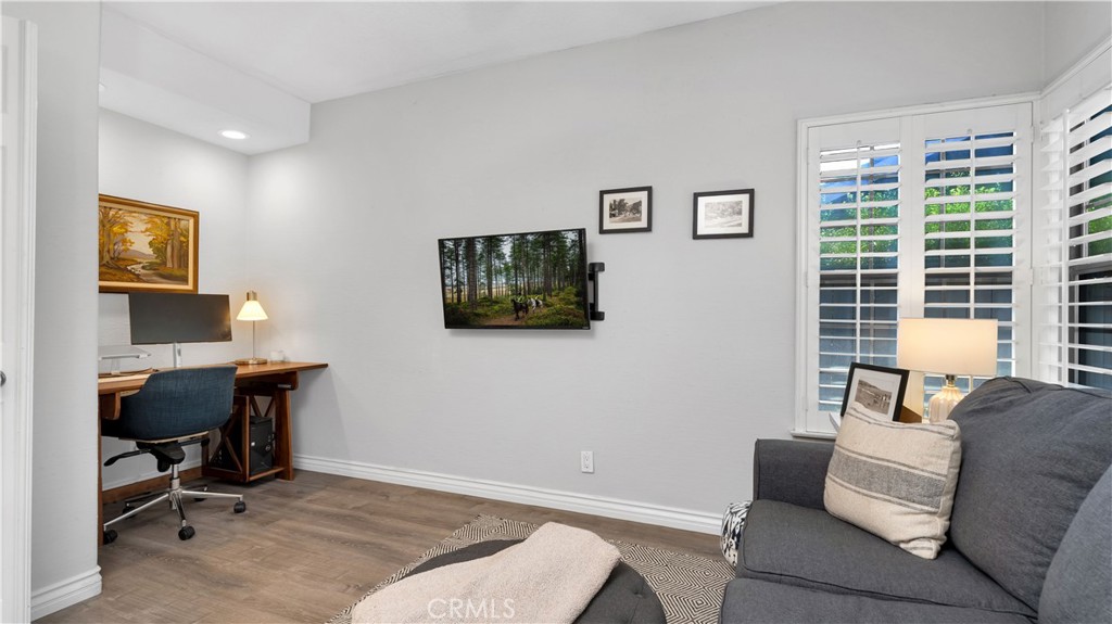 Crossing (CS) - Residential Lease