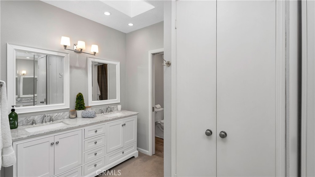 Crossing (CS) - Residential Lease