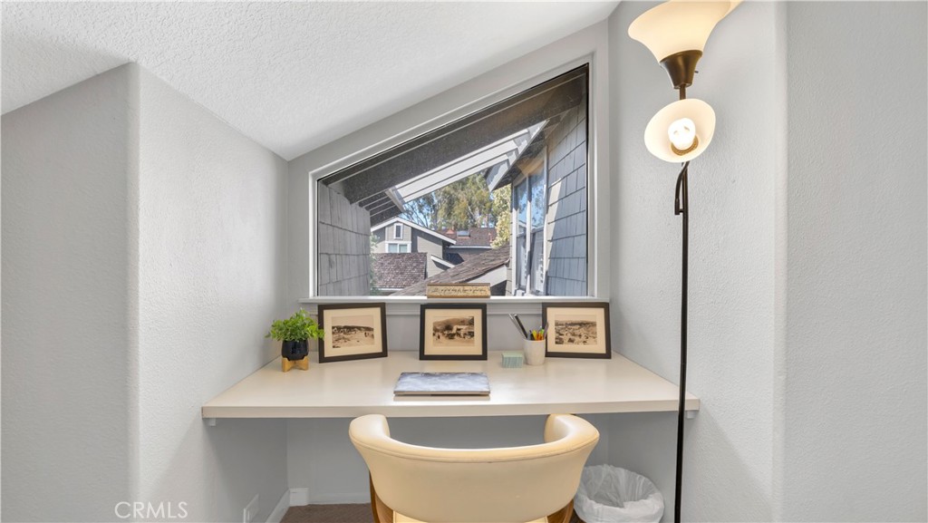Crossing (CS) - Residential Lease