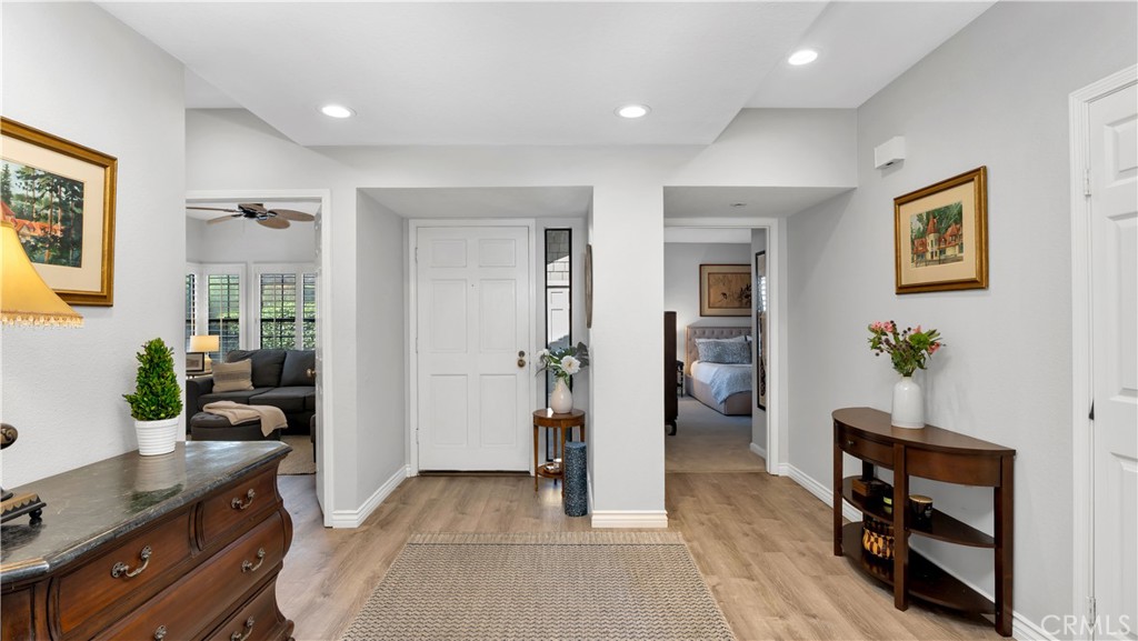 Crossing (CS) - Residential Lease