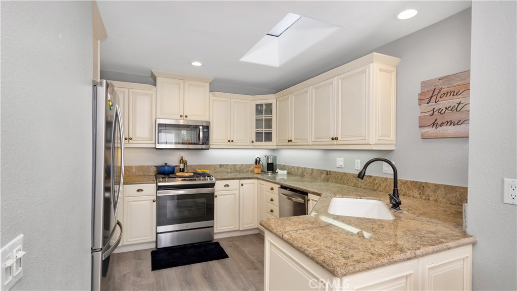 Crossing (CS) - Residential Lease