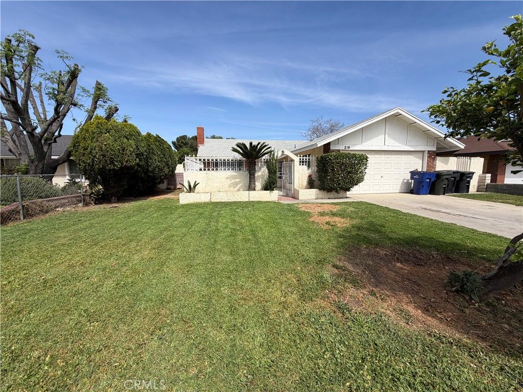 Photo of 214 W Locust Street, Ontario, CA 91762 (MLS # CV26057639)