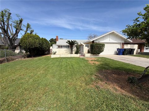 Photo of 214 W Locust Street, Ontario, CA 91762 (MLS # CV26057639)