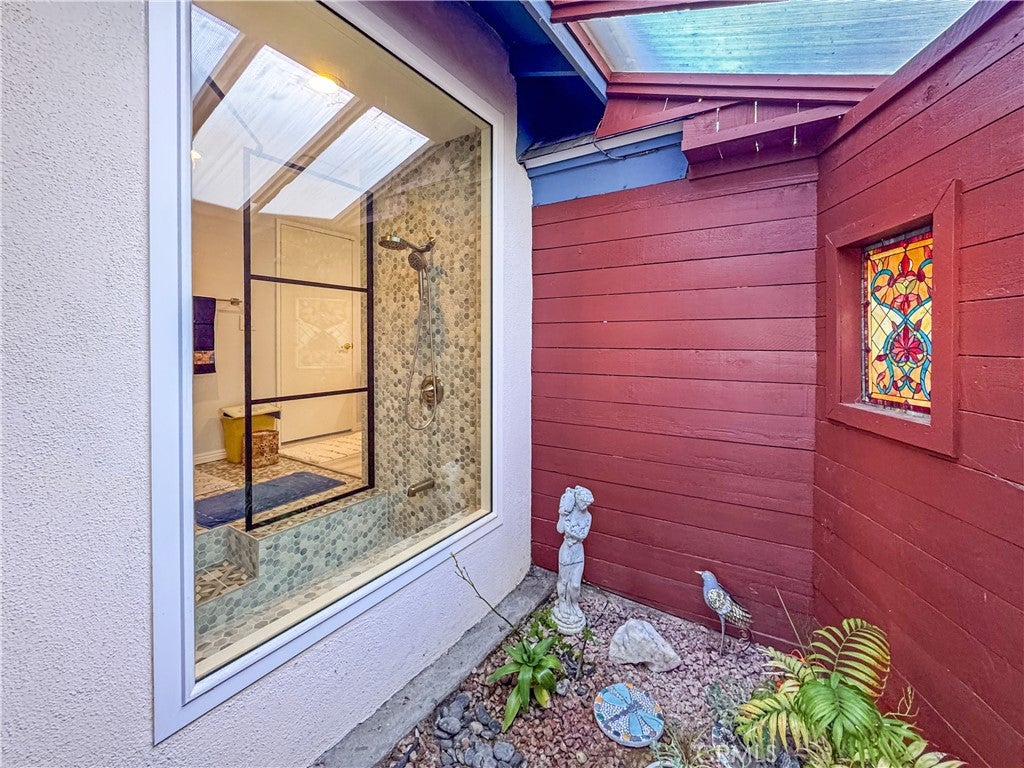 8131 Wenlock Cir, Huntington Beach, CA, 92646, USA, 3 Bedrooms Bedrooms, ,2 BathroomsBathrooms,Residential,Active,8131 Wenlock Cir,IG26059716