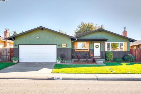Photo of 2969 Cabrillo Ave Ave, Livermore, CA 94550 (MLS # 41116152) Photo of 2969 Cabrillo Ave Ave, Livermore, CA 94550 (MLS # 41116152)
