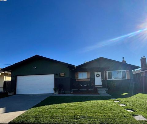 Photo of 2969 Cabrillo Ave Ave, Livermore, CA 94550 (MLS # 41116152) Photo of 2969 Cabrillo Ave Ave, Livermore, CA 94550 (MLS # 41116152)