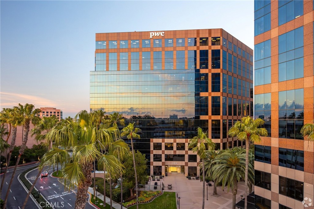 2020 Main Street 1130