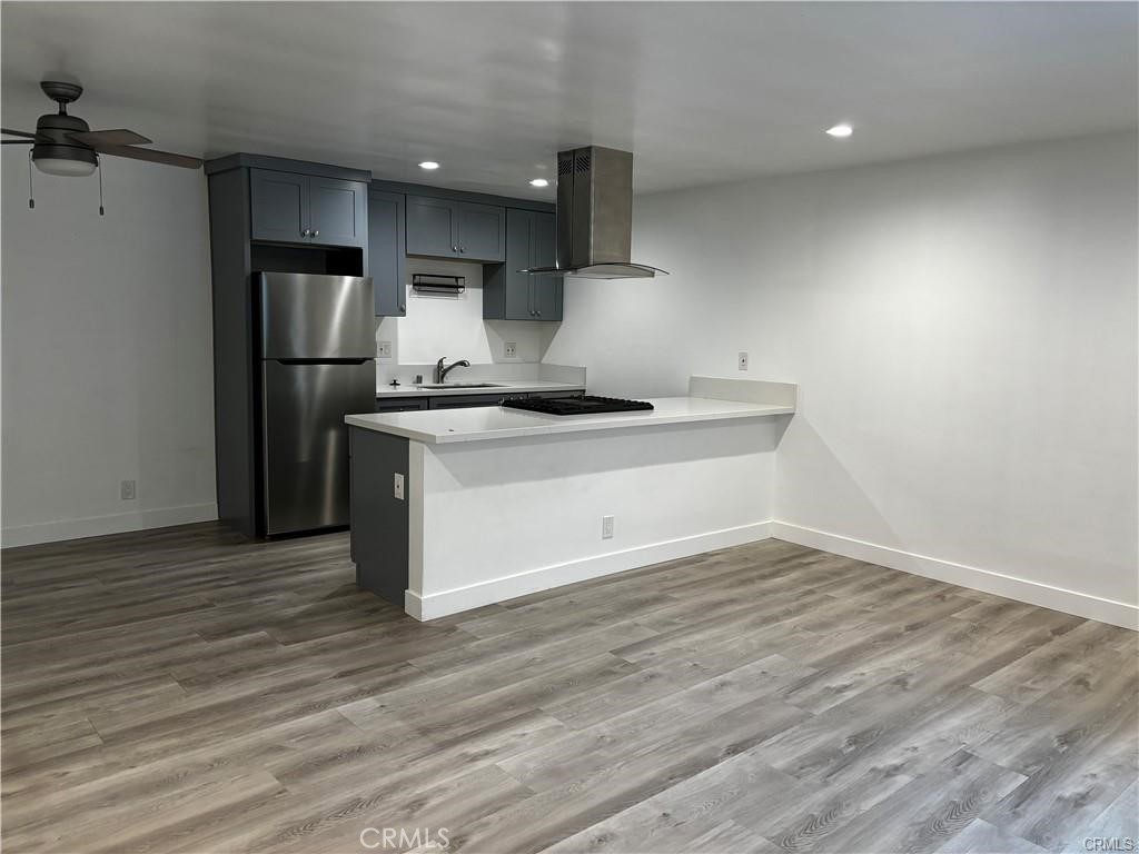 1020 E Broadway