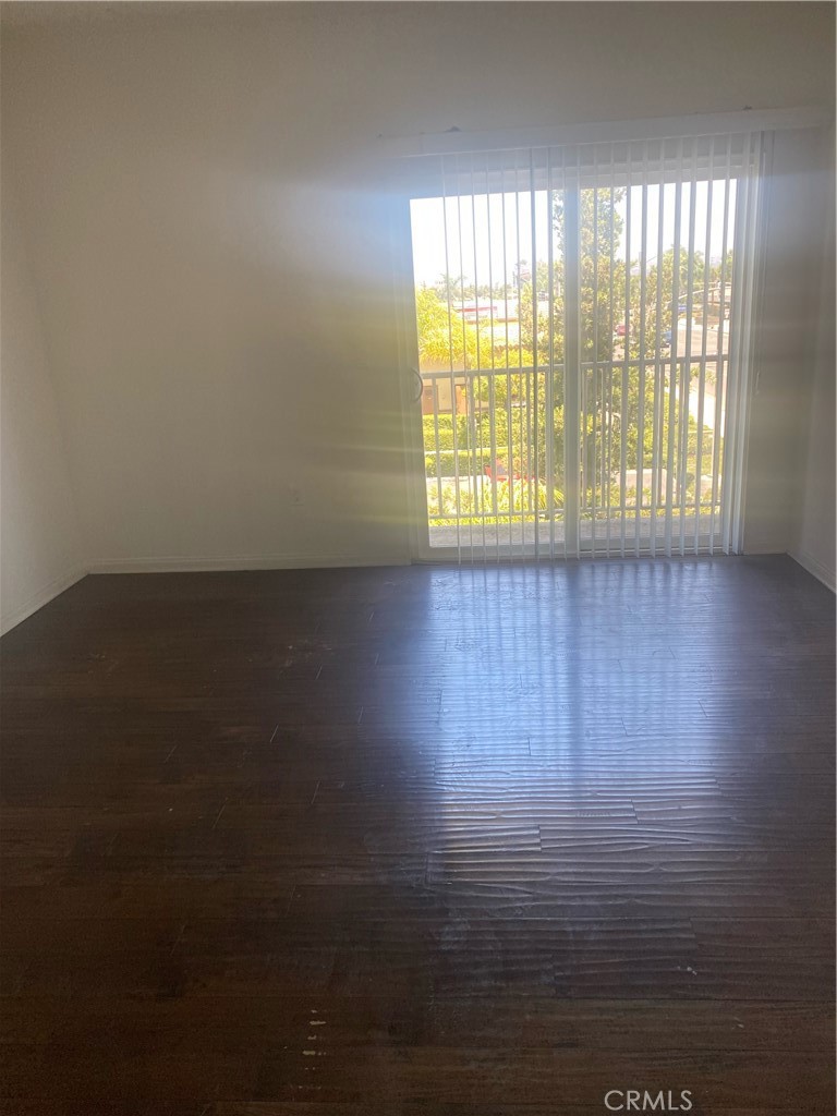 DALE VILLAS - Residential Lease