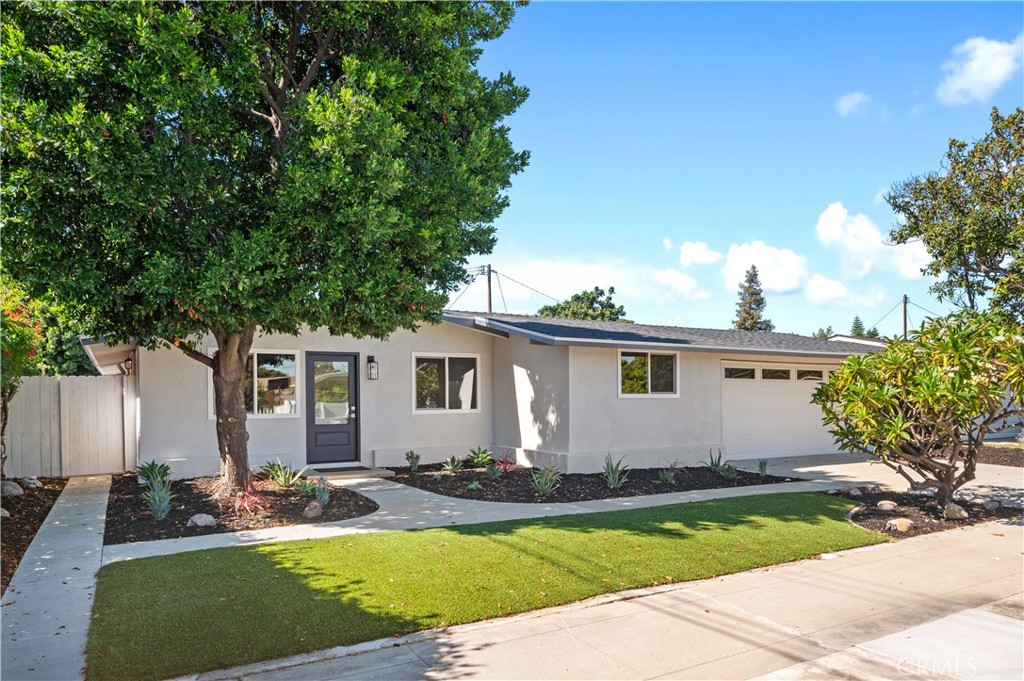 320 N Stevens