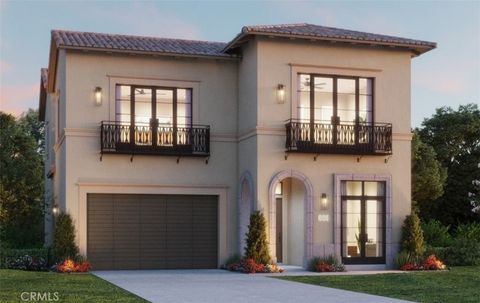 548 PENINSULA Irvine CA 92602