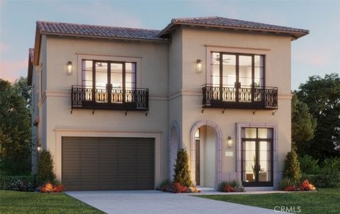 548 PENINSULA Irvine CA 92602