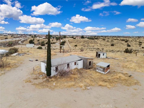Photo of 9770 Verbena RD, Hesperia, CA 92344 (MLS # IG26203925)