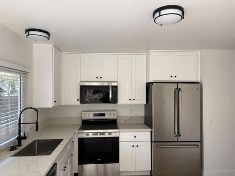 Photo of 1507 LOWER LAKE COURT CT, Cardiff By The Sea, CA 92007 (MLS # 260014118SD)