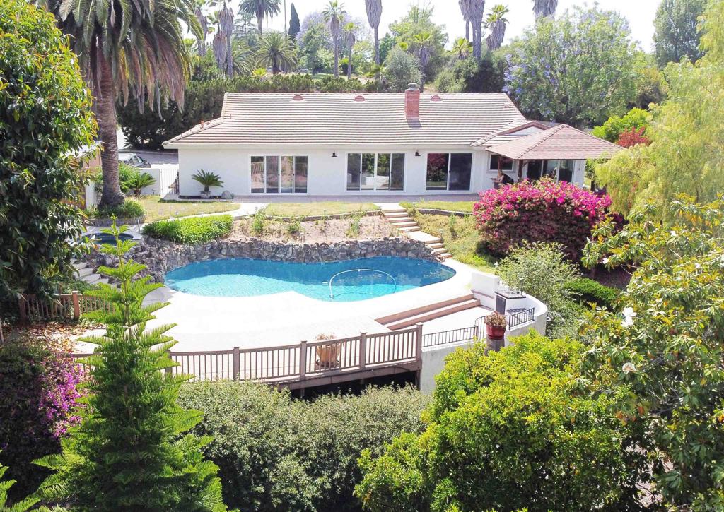 436 Montana Luna Court