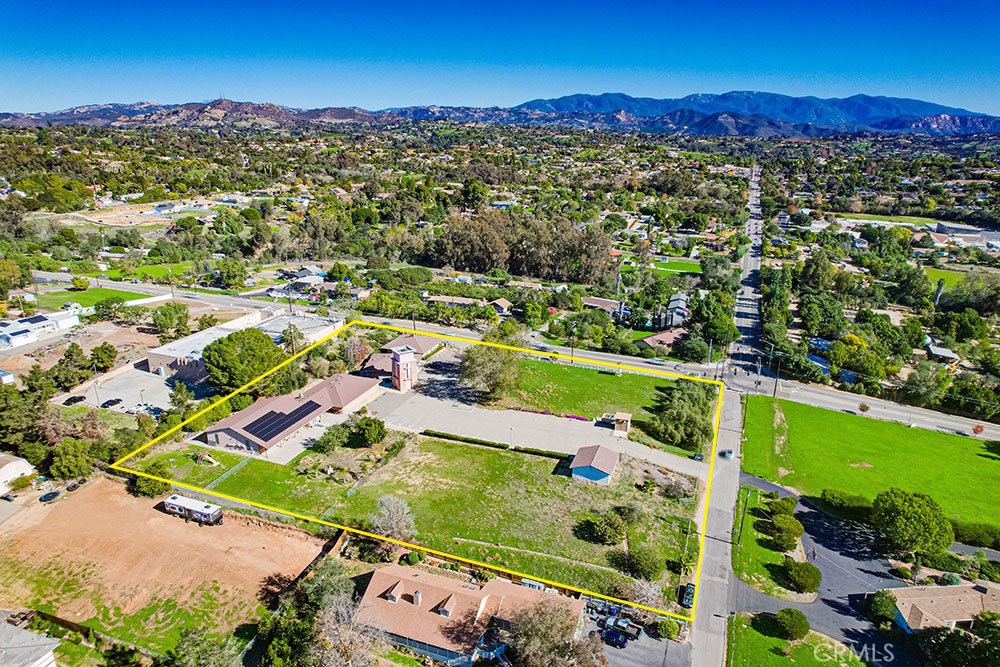 731 S Stage Coach Lane