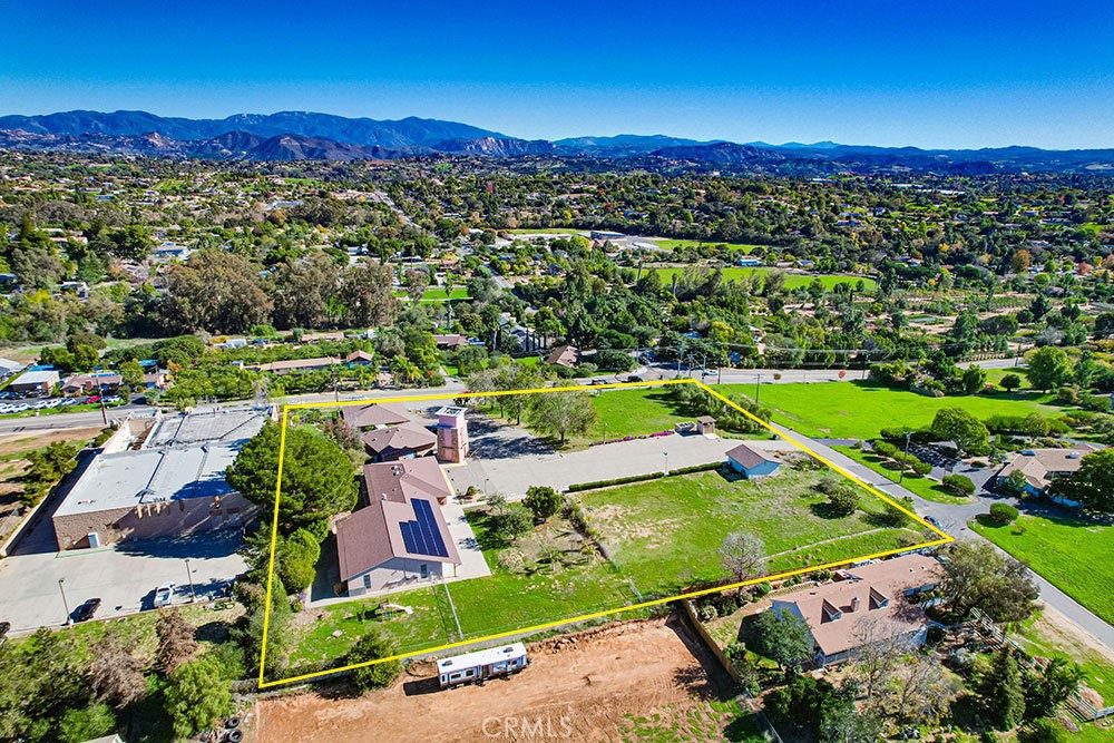 731 S Stage Coach Lane