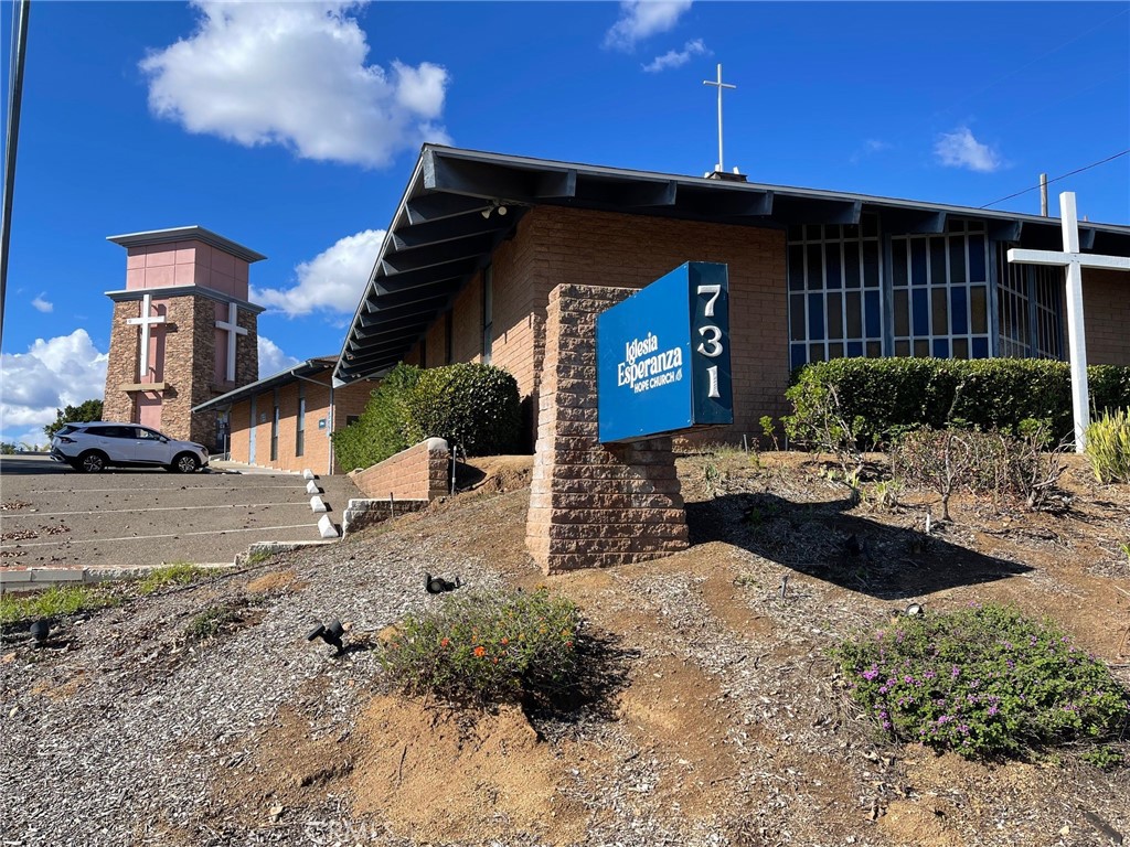 731 S Stage Coach Lane