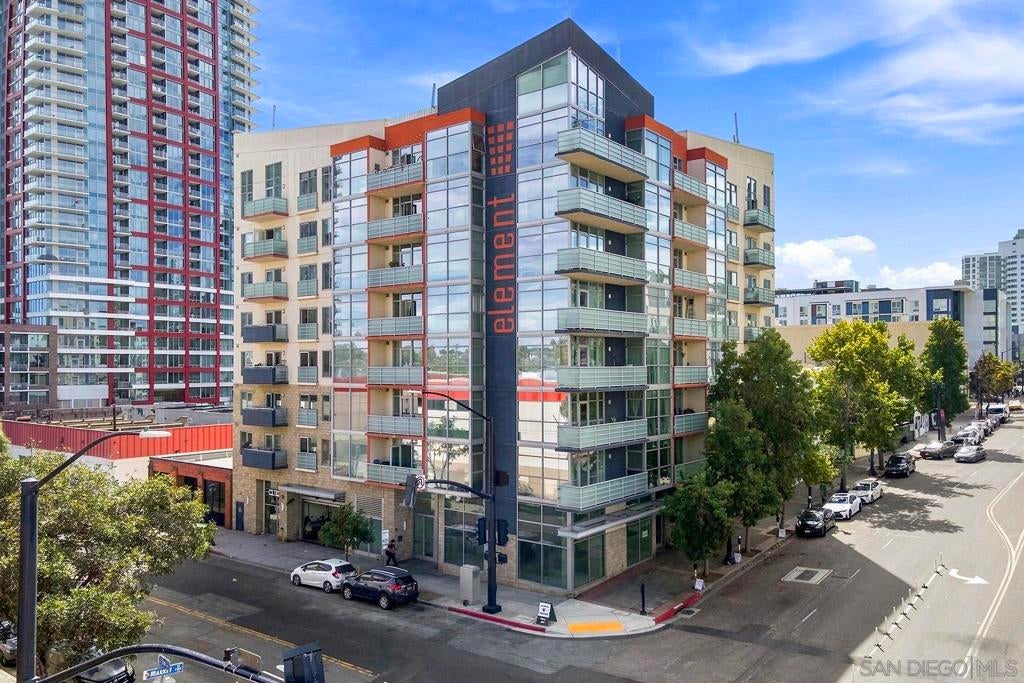 550 15th Street 205