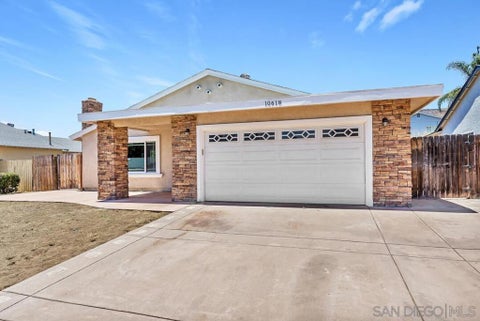 Photo of 10618 Ironwood Ave. AVE, Santee, CA 92071 (MLS # 260018530SD)