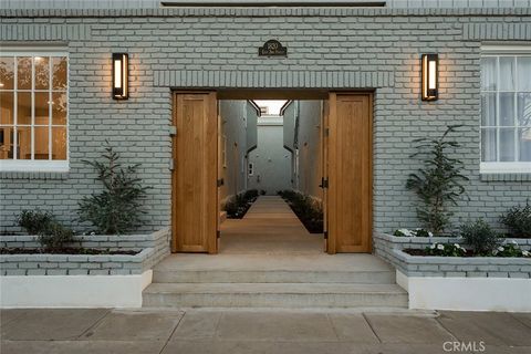 Photo of 1822 E 2nd #11, Long Beach, CA 90802 (MLS # PW26023857)