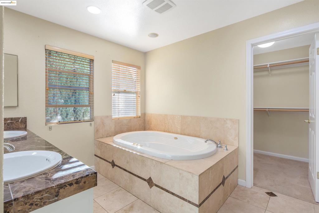 ANTIOCH - Residential