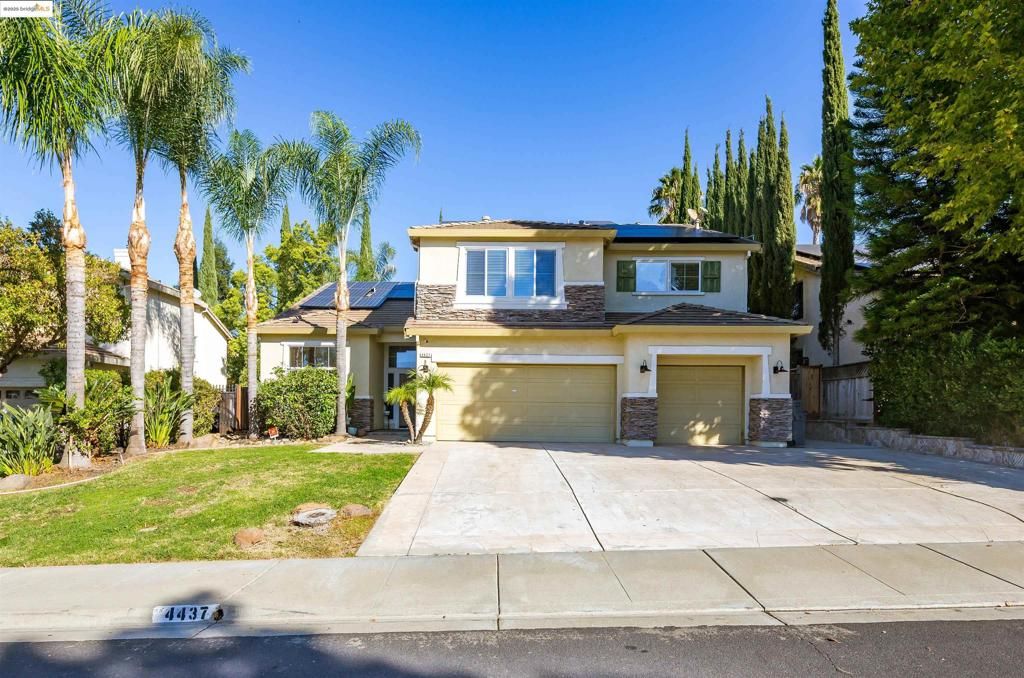 Photo of 4437 Buckskin Dr, Antioch, CA 94531 (MLS # 41115439)