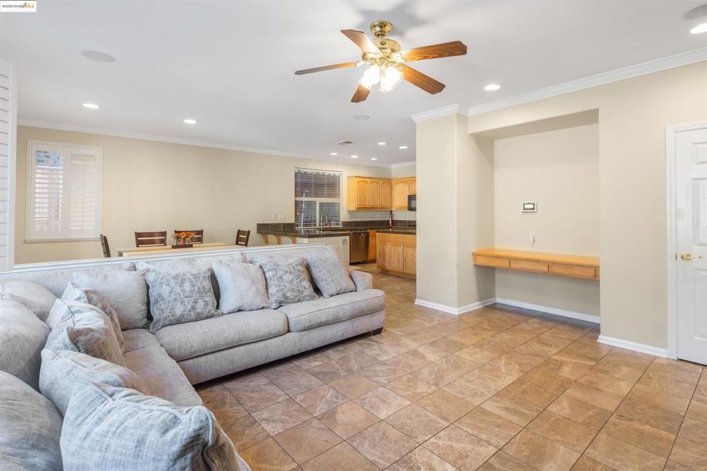 ANTIOCH - Residential