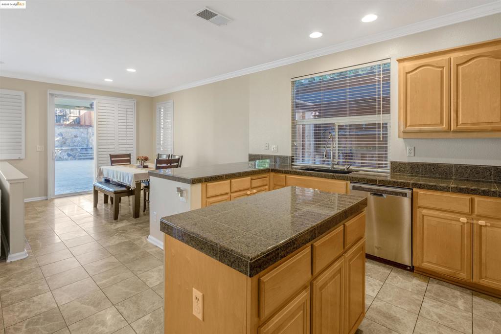 ANTIOCH - Residential