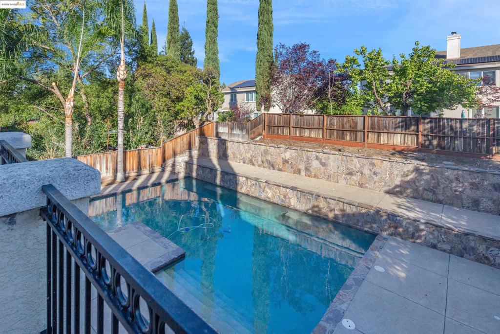 ANTIOCH - Residential