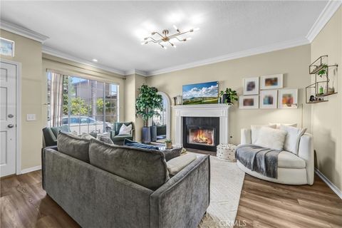 Photo of 1849 10th Ave #E, Monrovia, CA 91016 (MLS # OC26053881)