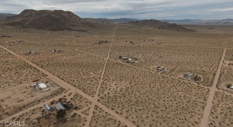 Photo of 60426 Lorraine, Landers, CA 92285 (MLS # JT26002612)