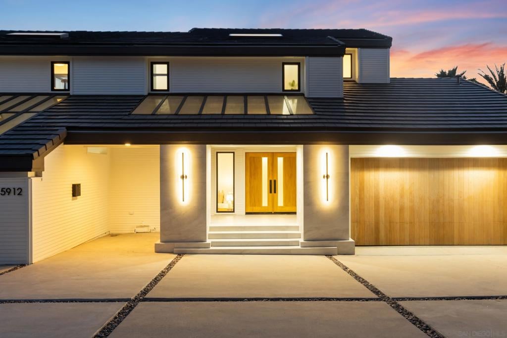 5912 La Jolla Blvd